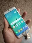A picture of Samsung s6 edge