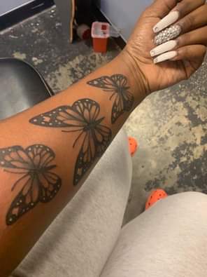 A picture of Special Only 5 slots Full Sleeve 180 Half sleeve 80