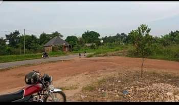 A picture of 3arces with land tittle