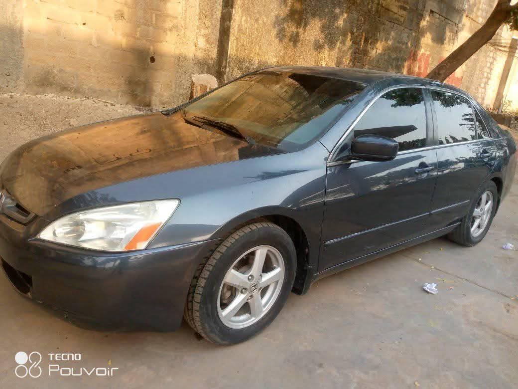 A picture of 2005 Honda eod