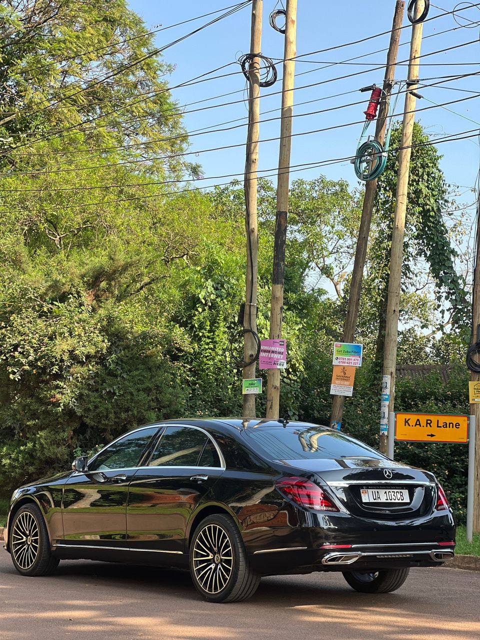 A picture of Benz maybach
