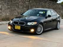 A picture of Price 20 5M Call 0658056651 Bmw 3 series Sport package