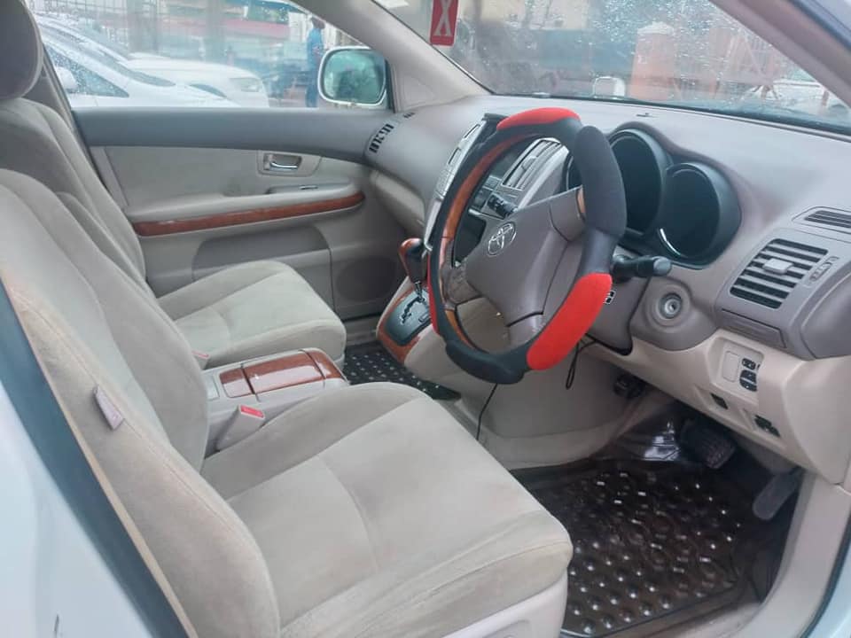A picture of Toyota hurrier
