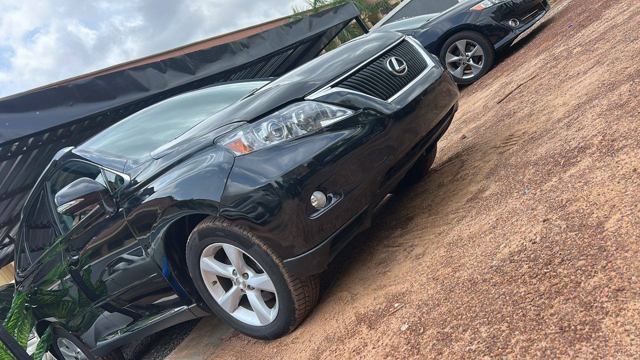 A picture of Lexus es350