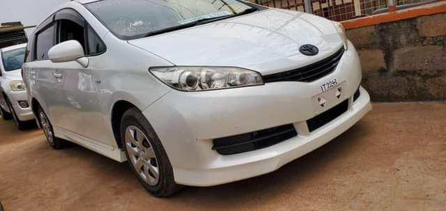 A picture of Wish 2010 model 32m 0756494005 0777540742