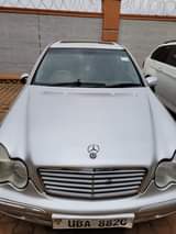 A picture of Mercedes Benz