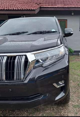 A picture of Prado Toyota VX 2012