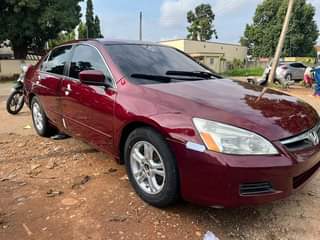 A picture of SUPER CLEAN HONDA ACCORD 2010 BUY AND DRIVE WITH ORIGINAL
