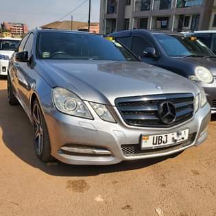A picture of E300 2010 37M