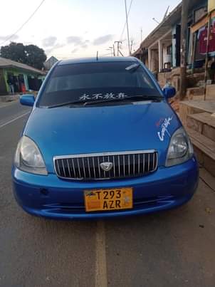 A picture of TOYOTA VITZ CLAVIA CC 1290 MANUAL MIL 3.7 BIMA IPO