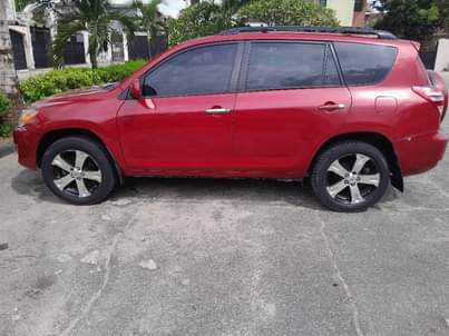 A picture of Distress sale of Toyota RAV4 2008 upgraded to 2010