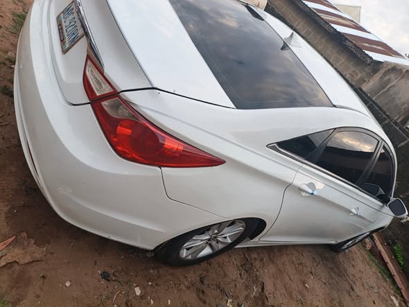 A picture of Hyundai sonata