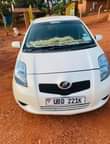 A picture of Vitz 1 0cc at 13 7m call 0706260442