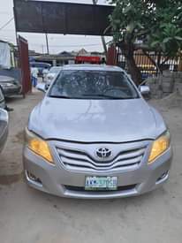 A picture of Awoof Toyota Camry thump start v6 XLE engine gear AC