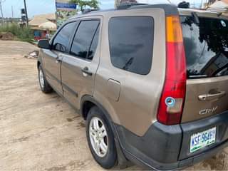 A picture of Honda crv toks standard