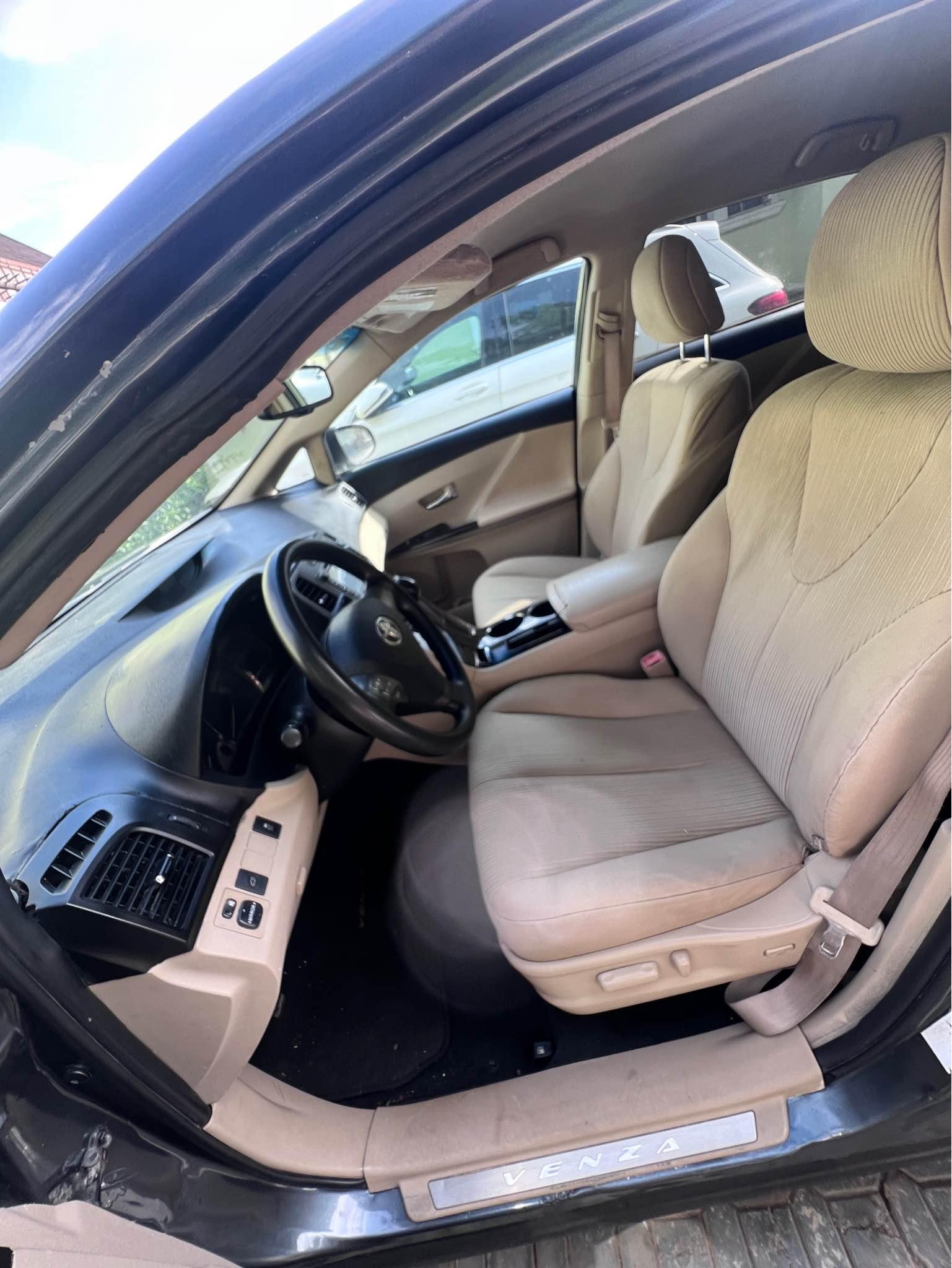 A picture of Toyota Venza