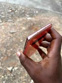 A picture of Samsung galaxy S10