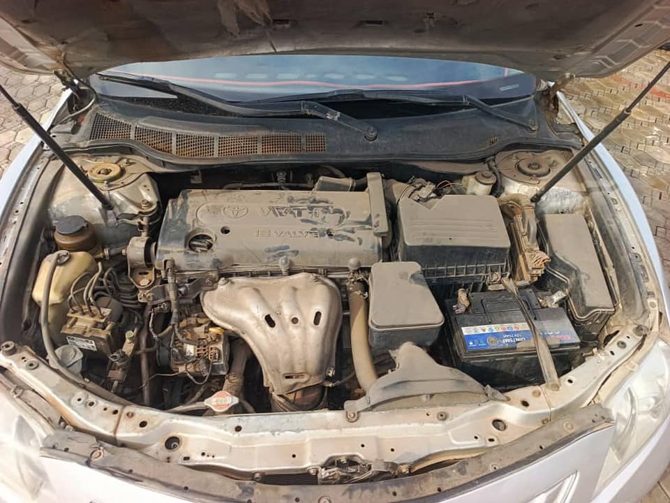A picture of Toyota Camry 2007 sound engine and gear AC working Price
