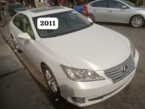 A picture of Kelly Automobiles TOKUNBO LEXUS ES350 YEARS 2011 PRICE 10 5