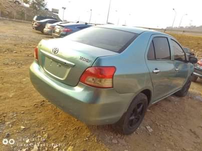 A picture of 2005 Toyota Yaris 2005