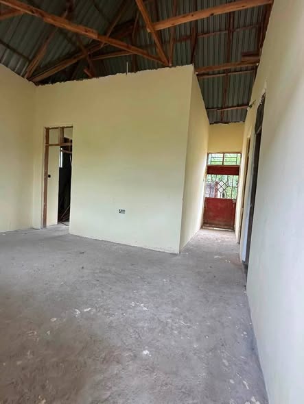 A picture of Mashamba nyumba viwanja