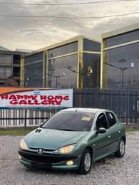 A picture of Extremely clean Belgium standard Peugeot 206 Automatic transmission Normal hand
