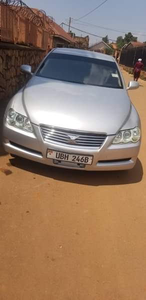 A picture of Mark x still in good condition 15.5m 0701927710