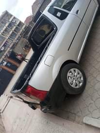 A picture of Nissan mini pick up