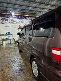 A picture of Toyota Alphard