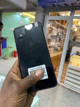 A picture of Google pixel 4xl