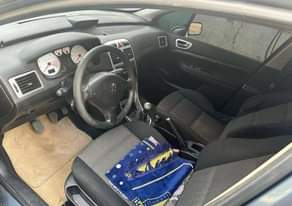 A picture of Extremely clean Peugeot 307 manual normal hand super clean Price