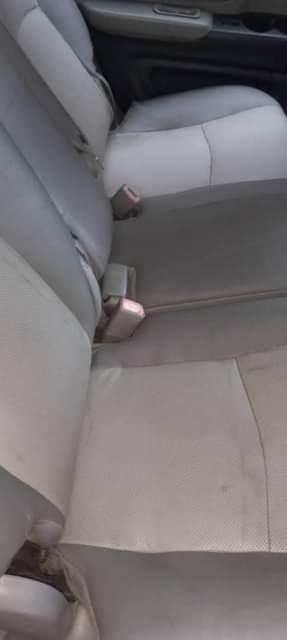 A picture of Distress Toyota highlander 2006 3 rows Painted Engine Gear Ac