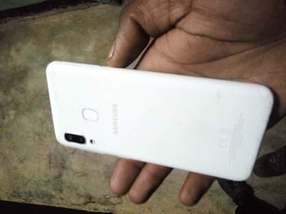samsung a20