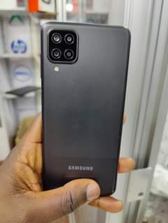 A picture of GALAXY A12