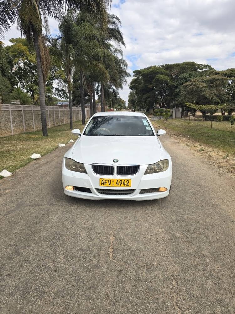 bmw 320i