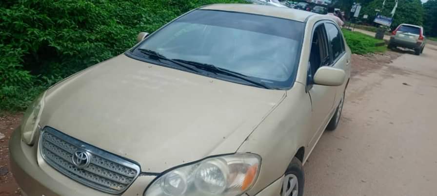 A picture of 2007 Toyota Corolla le 07061618252