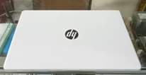 A picture of Super slim HP Elitebook 15 7th gen 4GB Ram 500GB