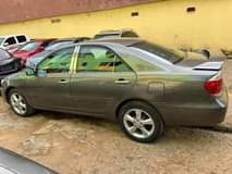 A picture of Distress toks 2005 Toyota big daddy