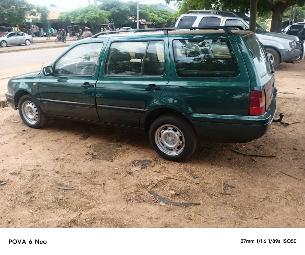 A picture of Volkswagen golf 3 wagon
