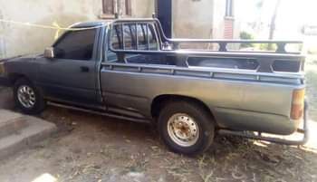 A picture of TOYOTA HILUX P UP 3Y ON SALE