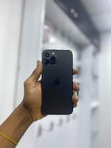 A picture of iphone 12 pro max 128gb