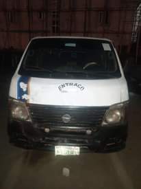 A picture of 1999 Nissan Bus