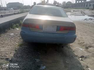 A picture of Toyota Camry drop light