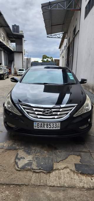 hyundai