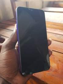 A picture of vivo y98
