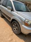 A picture of 2004 Honda Pilot