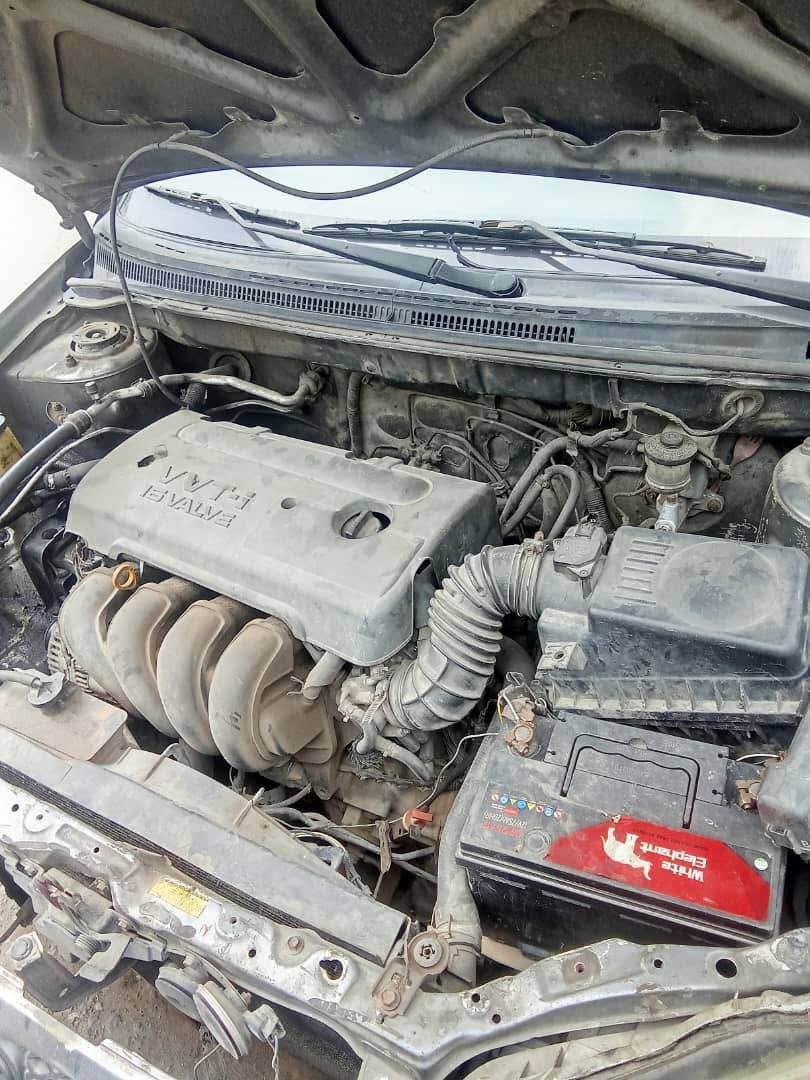 A picture of Toyota Corolla 2004