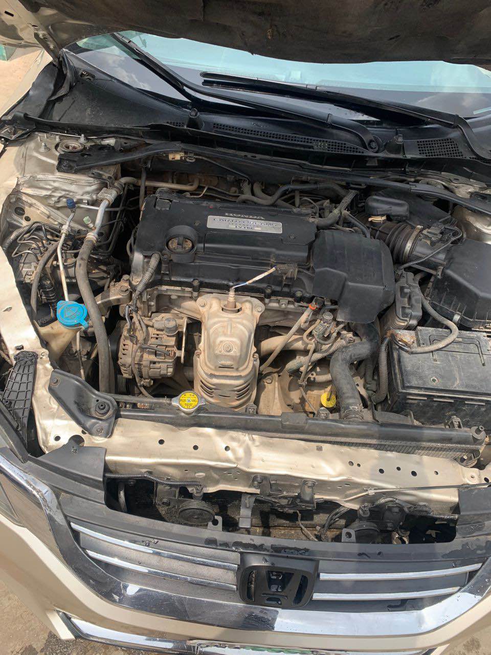 A picture of DISTRESS SALES TOKUNBO STANDARDS HONDA ACCORD 2013 SE FULLEST OPTION