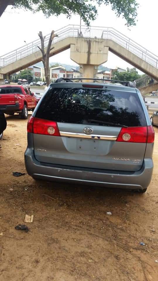 A picture of Clean used Toyota sienna with good condition going for 6m