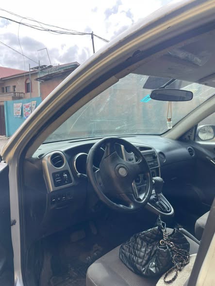 A picture of Toyota Matrix 2005